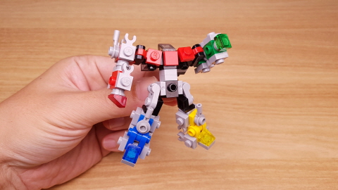 Micro LEGO brick Lion combiners transformer mech - Lion V
 2 - transformation,transformer,LEGO transformer