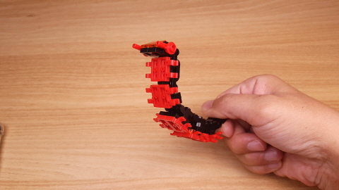 Micro LEGO brick Centipede transformer mech - Centy
 3 - transformation,transformer,LEGO transformer