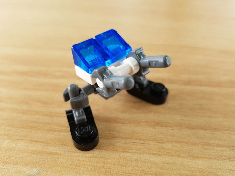 Micro sized Policebot
 2 - transformation,transformer,LEGO transformer