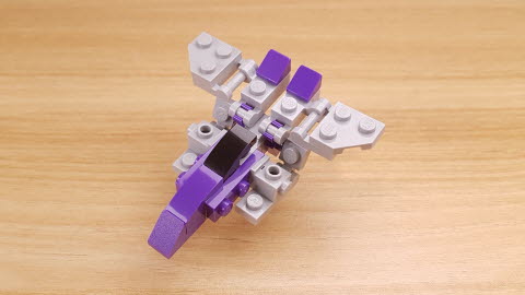 Easy to build fighter jet transformer - Violet Martin (using only 30 easy bricks)
 1 - transformation,transformer,LEGO transformer