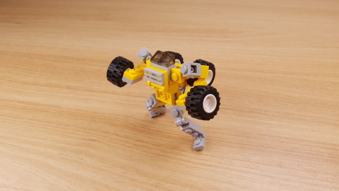 Micro buggy car type transformer mech - Buggy Buggy 4 - transformation,transformer,LEGO transformer