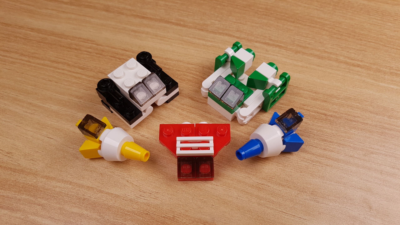 Micro 5 vehicles combiner robot 'Mega Fighter'(similar to Power Ranger's Megazord)
 1 - transformation,transformer,LEGO transformer