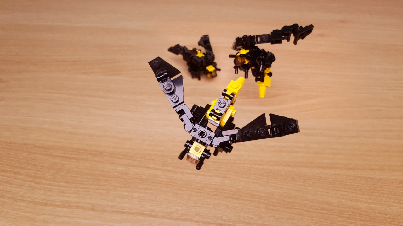 Micro LEGO brick hornet / bee transformer mech - Death Hornet
 5 - transformation,transformer,LEGO transformer