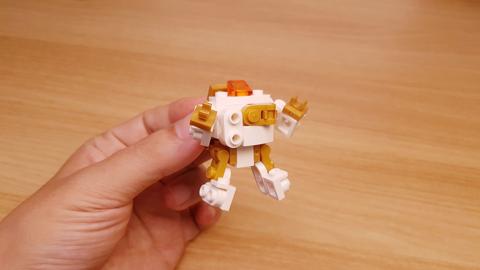 Micro LEGO brick transformer mech - Two-Face
 2 - transformation,transformer,LEGO transformer