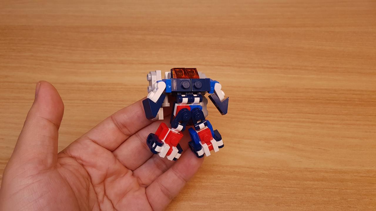 Micro LEGO brick combiner transformer mech - Lightningman
 1 - transformation,transformer,LEGO transformer
