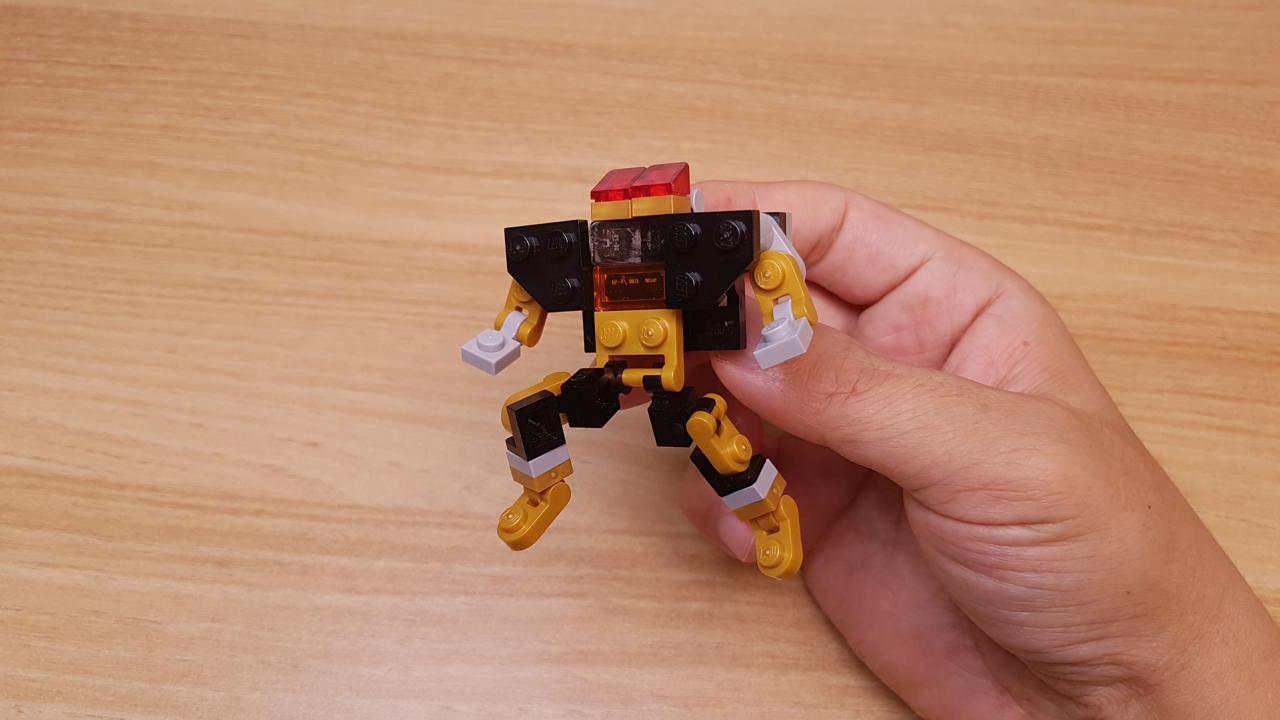 Micro LEGO brick transformer mech - Power Guard
 1 - transformation,transformer,LEGO transformer
