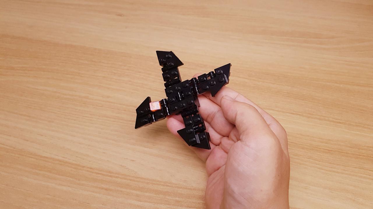 Micro LEGO brick shuriken transformer mech - Ninja Z
 2 - transformation,transformer,LEGO transformer