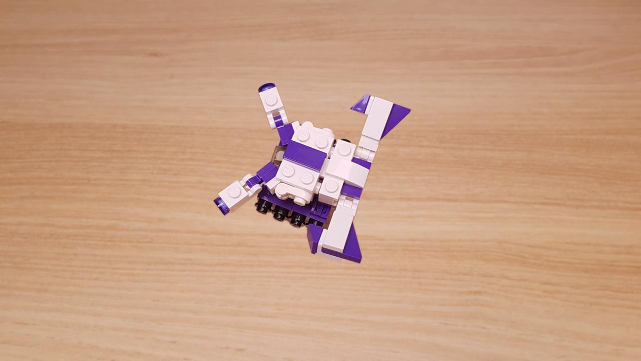 Transform its upper body with a simple connection! Semi-automatic combiner! - Wave Master
 2 - transformation,transformer,LEGO transformer