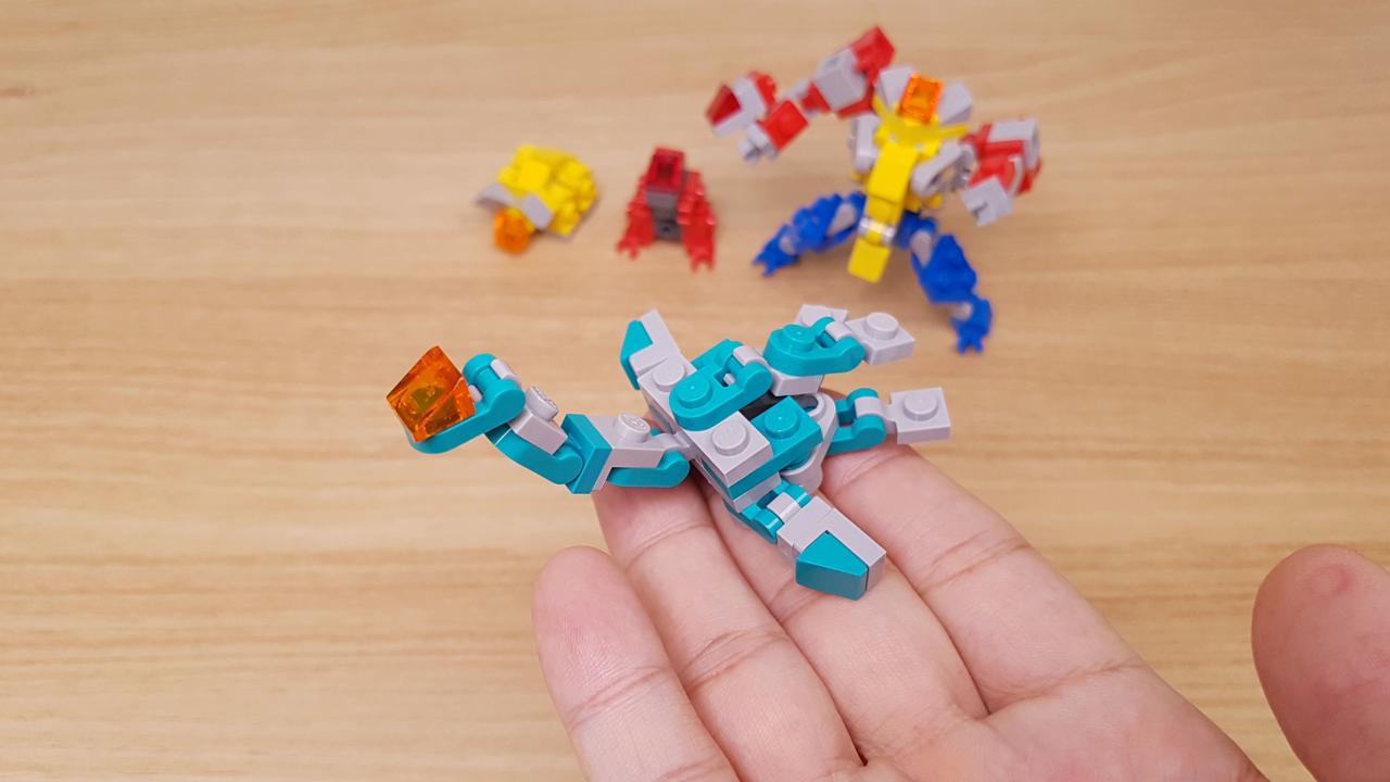 BrickMecha's first Plesiosaurus Emerges! Big but tiny - Meet Pli!
 2 - transformation,transformer,LEGO transformer