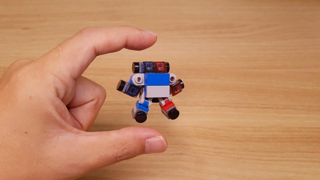 Two cute tiny cars combine into one amazing robot! - Minicar boys!