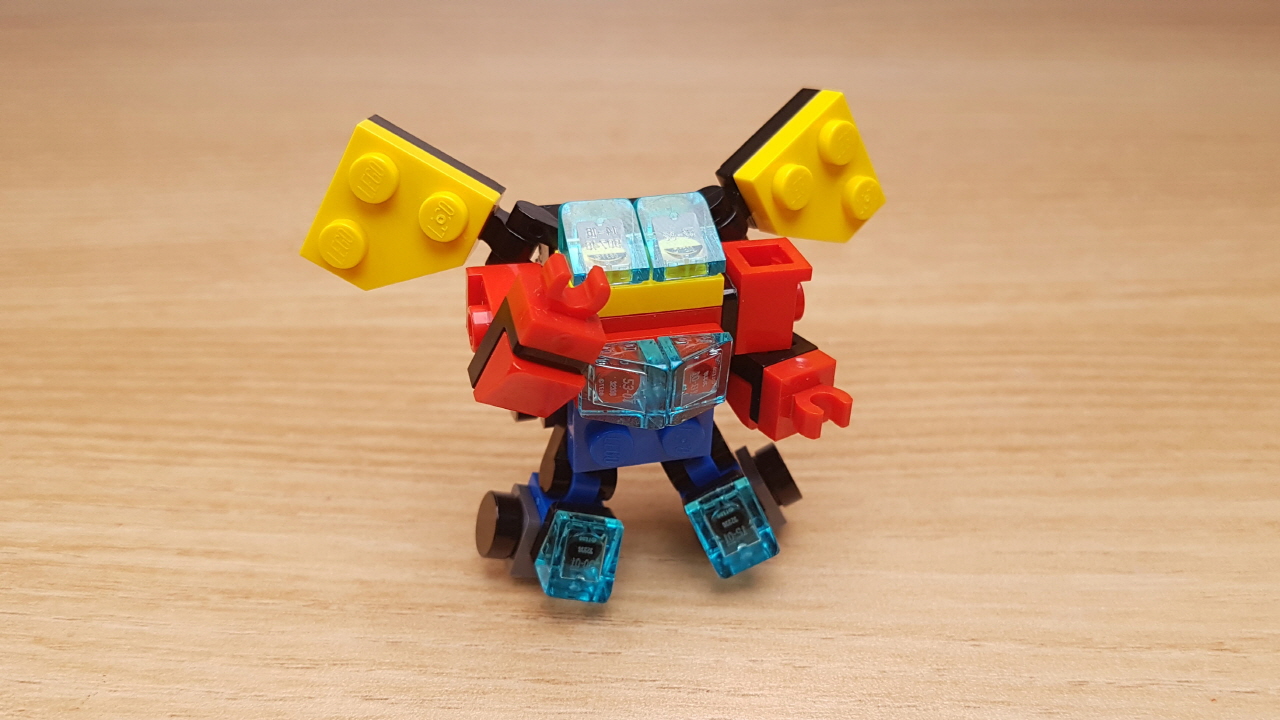 「戦隊ロボ」っぽいレゴミニ3段合体ロボ
 1 - 変身,変身ロボ,レゴ変身ロボ
