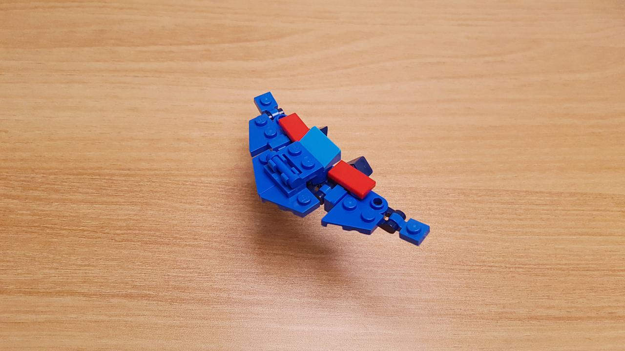Micro LEGO brick stealth transformer mech - Speed-V
 2 - transformation,transformer,LEGO transformer
