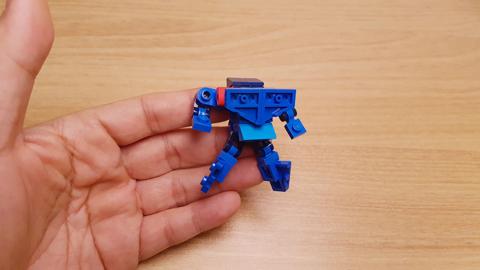Micro LEGO brick stealth transformer mech - Speed-V
 2 - transformation,transformer,LEGO transformer