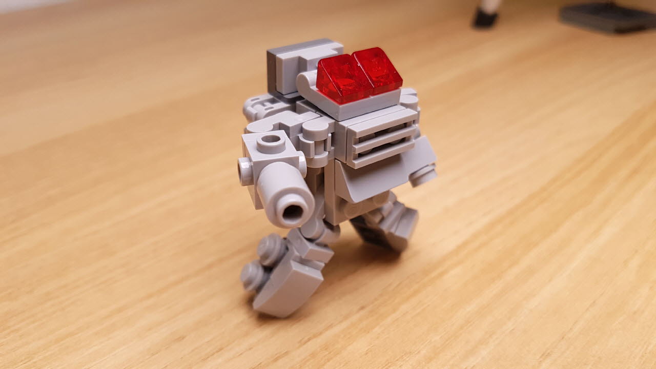 Tank Transformer Mecha (similar with Megatron and Shockwave)
 3 - transformation,transformer,LEGO transformer