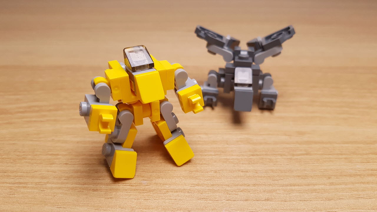 Yellow Eagle - Eagle Transformer Mech
 4 - transformation,transformer,LEGO transformer
