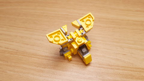 Yellow Eagle - Eagle Transformer Mech 11 - transformation,transformer,LEGO transformer