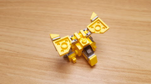 Yellow Eagle - Eagle Transformer Mech 9 - transformation,transformer,LEGO transformer