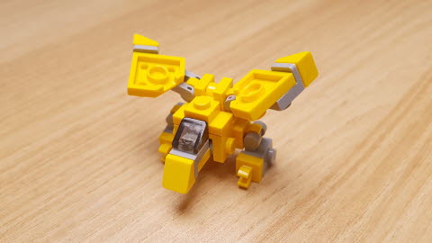 Yellow Eagle - Eagle Transformer Mech 12 - transformation,transformer,LEGO transformer