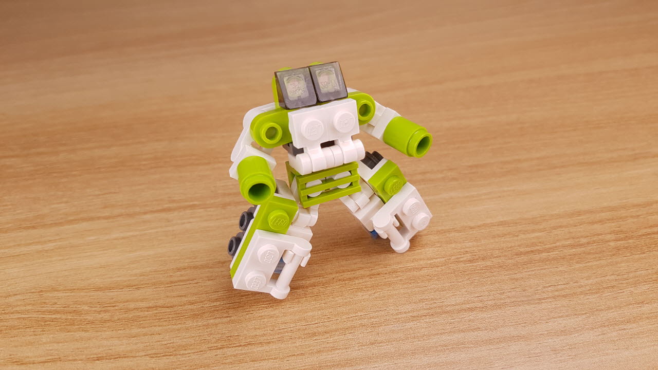Tank Boy
 1 - transformation,transformer,LEGO transformer