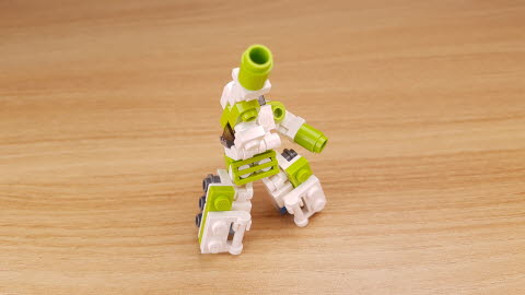 Tank Boy 7 - transformation,transformer,LEGO transformer