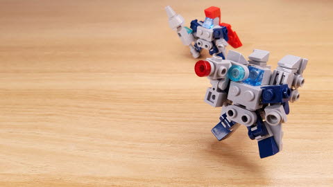 Micro combiner robot (similar to Achilles from LBX) - Micro Knight 3 - transformation,transformer,LEGO transformer